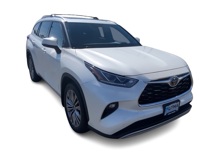 Thumbnail: 2021 Toyota Highlander - 15