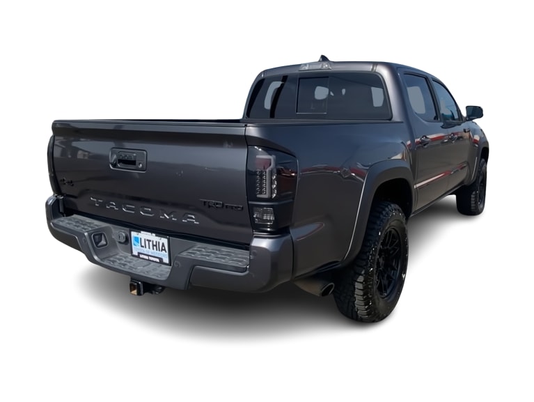 Thumbnail: 2020 Toyota Tacoma - 18