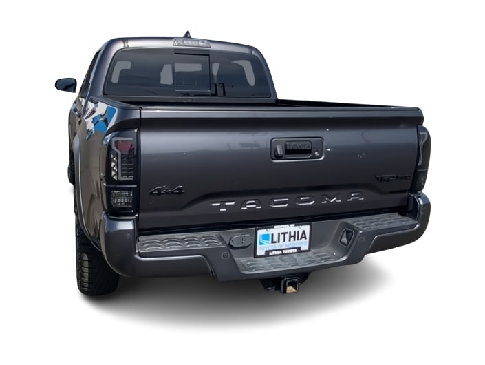 Thumbnail: 2020 Toyota Tacoma - 17