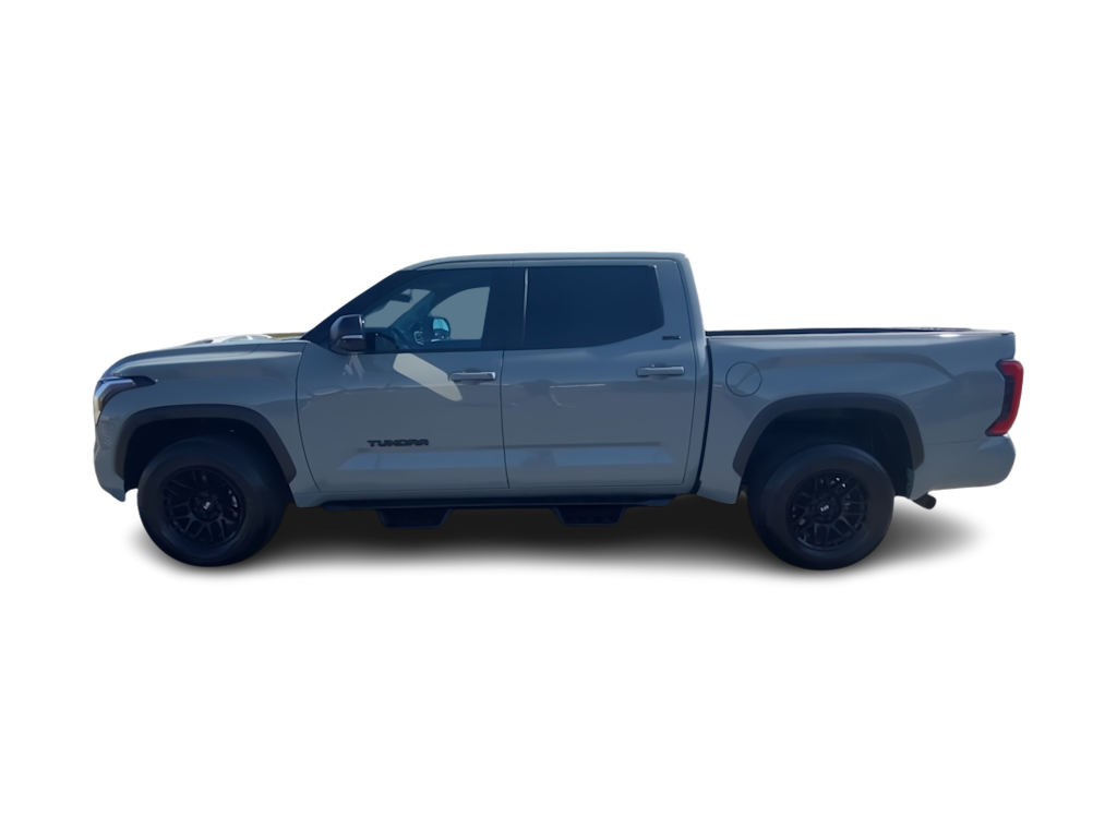 Thumbnail: 2024 Toyota Tundra - 3