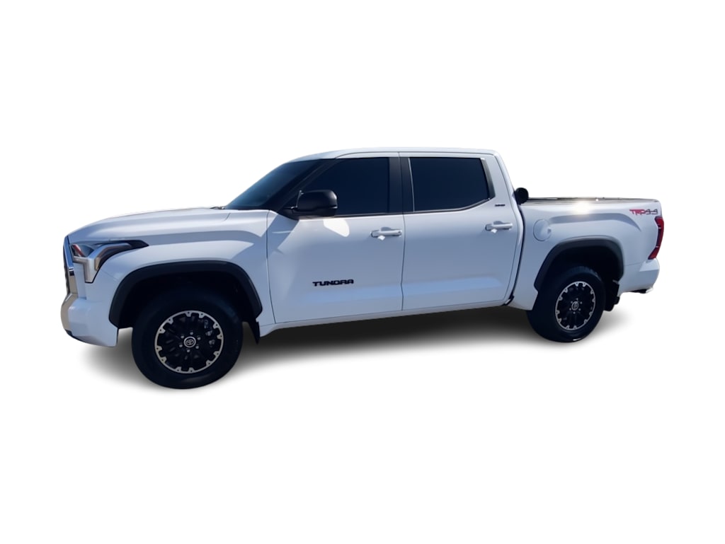 Thumbnail: 2024 Toyota Tundra - 3