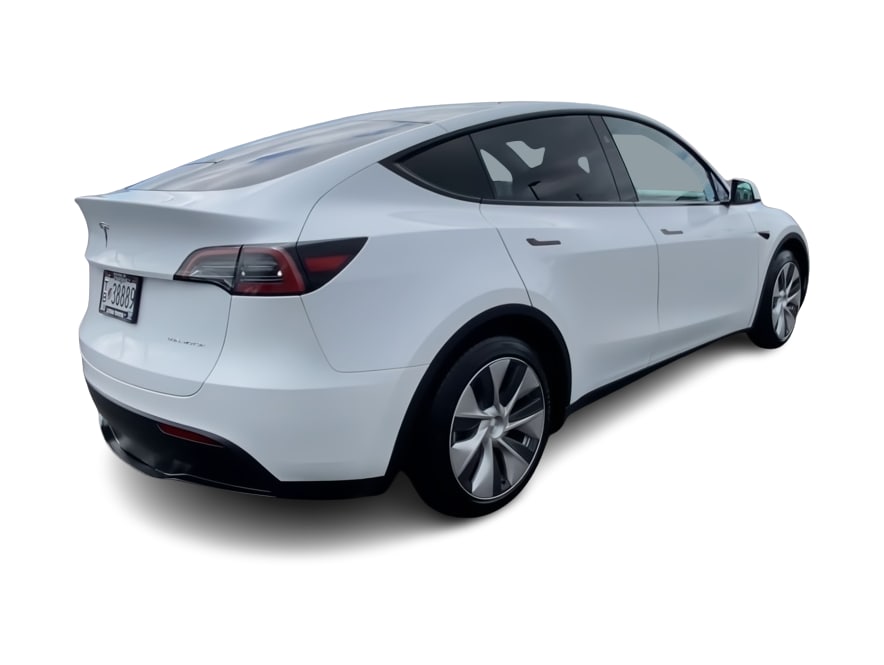 Thumbnail: 2023 Tesla Model Y - 17
