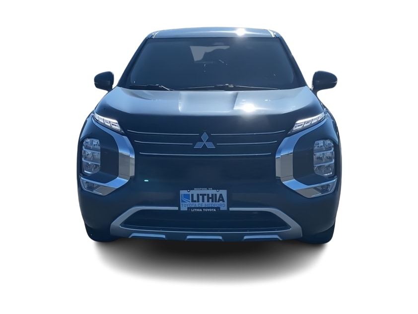 Thumbnail: 2024 Mitsubishi Outlander - 4