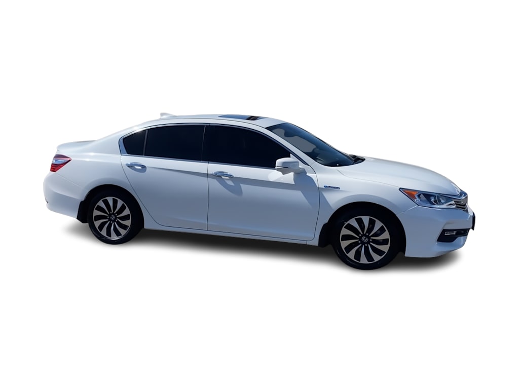 Thumbnail: 2017 Honda Accord - 16