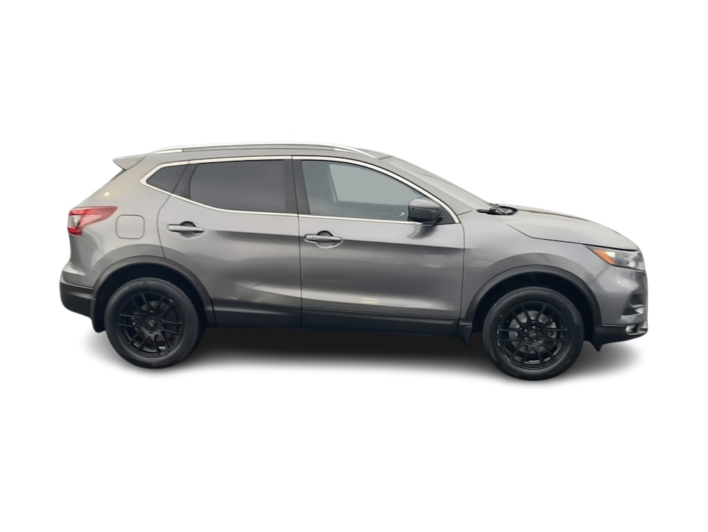 Thumbnail: 2020 Nissan Rogue Sport - 19