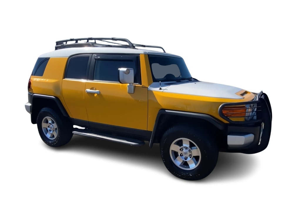 Thumbnail: 2010 Toyota FJ Cruiser - 14