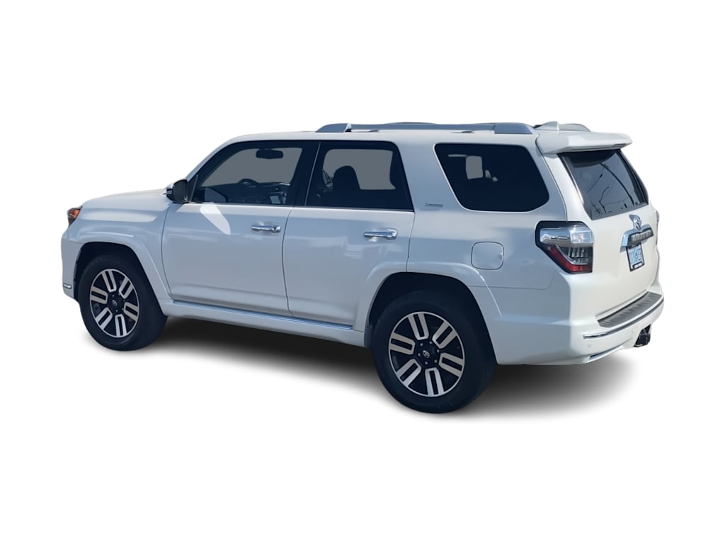 Thumbnail: 2017 Toyota 4Runner - 16