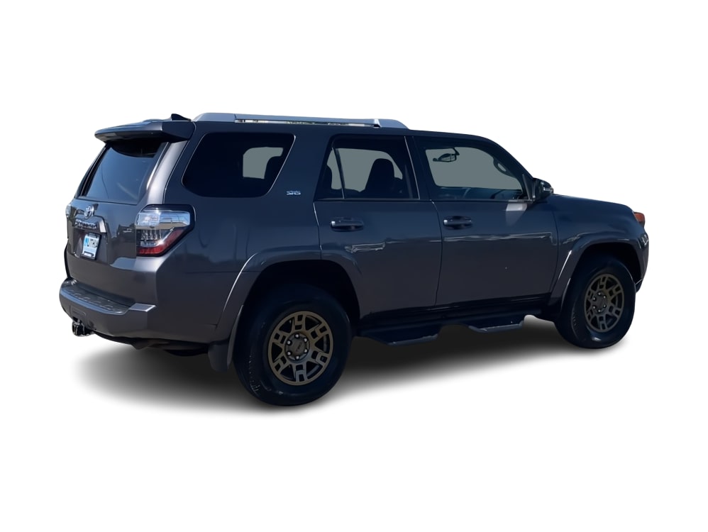 Thumbnail: 2018 Toyota 4Runner - 19