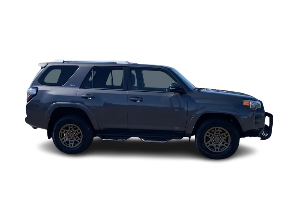 Thumbnail: 2018 Toyota 4Runner - 15