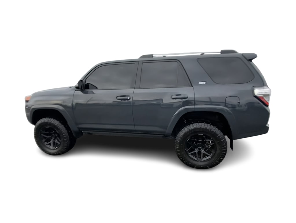 Thumbnail: 2024 Toyota 4Runner - 18