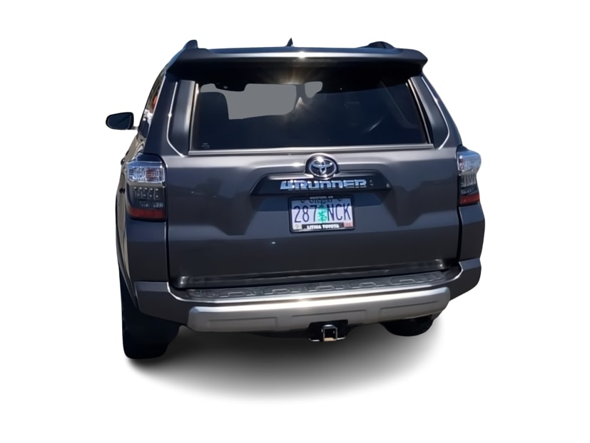 Thumbnail: 2021 Toyota 4Runner - 18