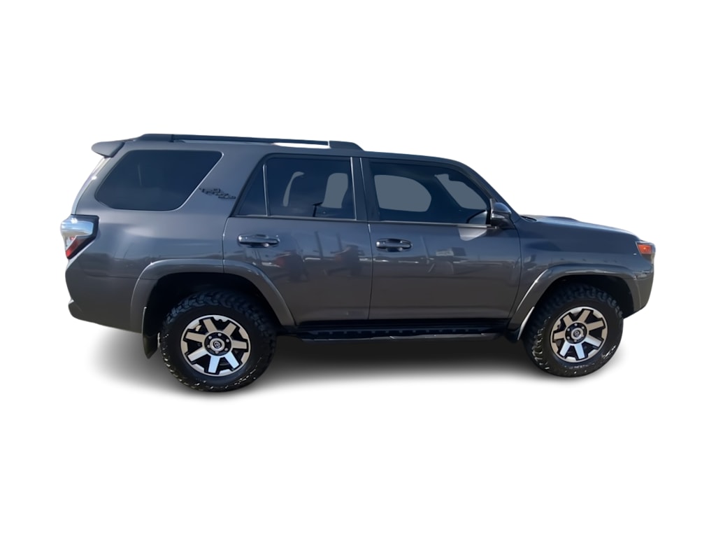 Thumbnail: 2021 Toyota 4Runner - 16