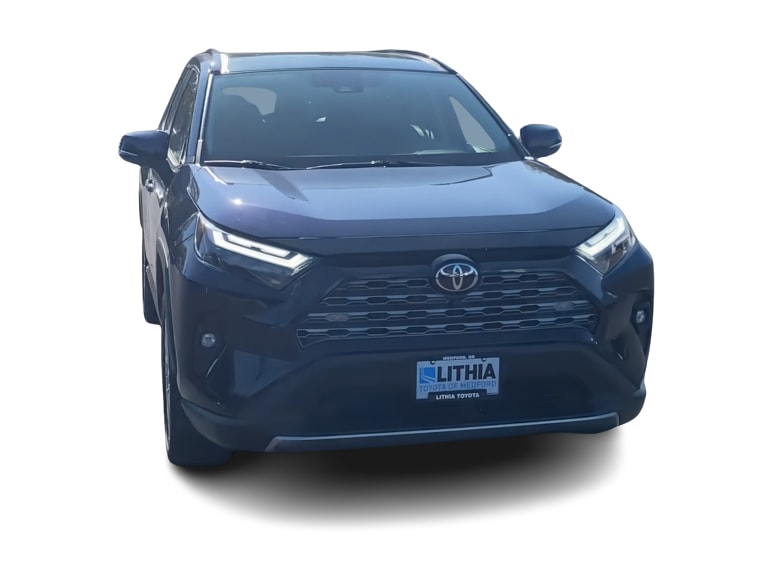 Thumbnail: 2022 Toyota RAV4 - 19