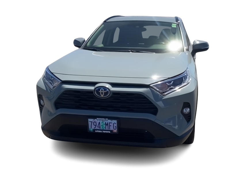 Thumbnail: 2020 Toyota RAV4 - 4