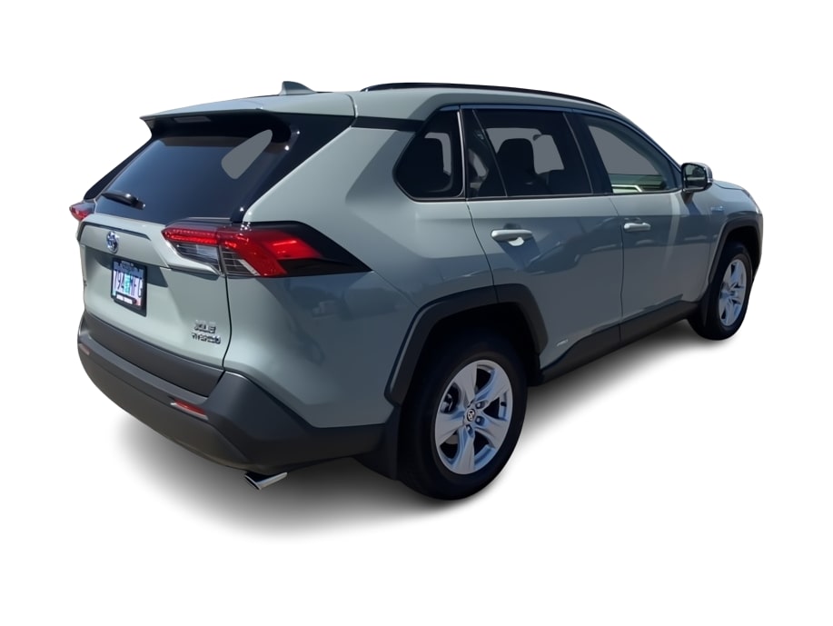 Thumbnail: 2020 Toyota RAV4 - 18