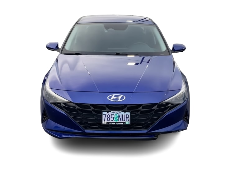 Thumbnail: 2023 Hyundai Elantra - 4