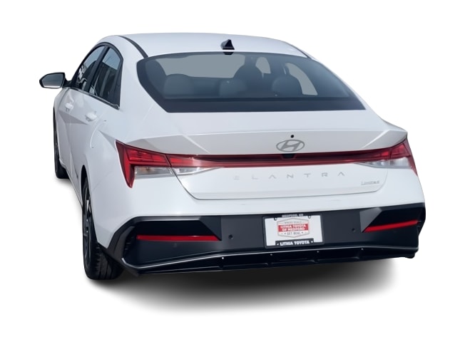 Thumbnail: 2024 Hyundai Elantra - 18