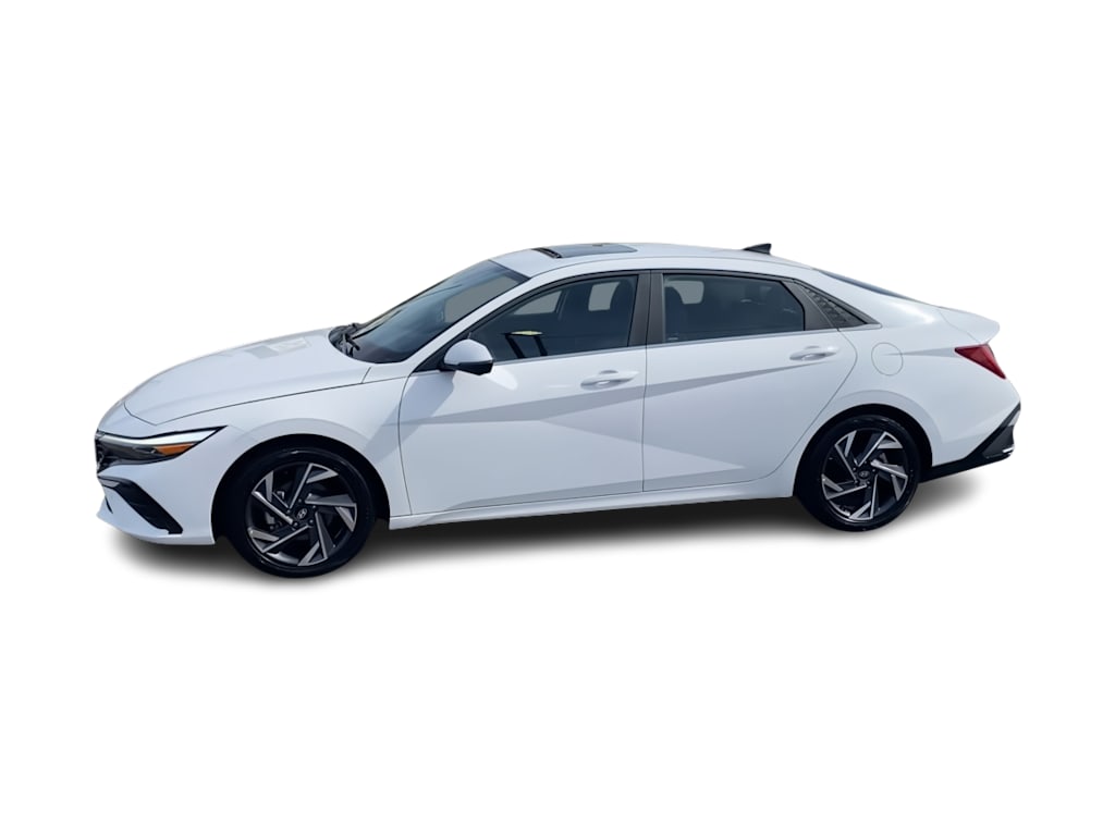 Thumbnail: 2024 Hyundai Elantra - 3