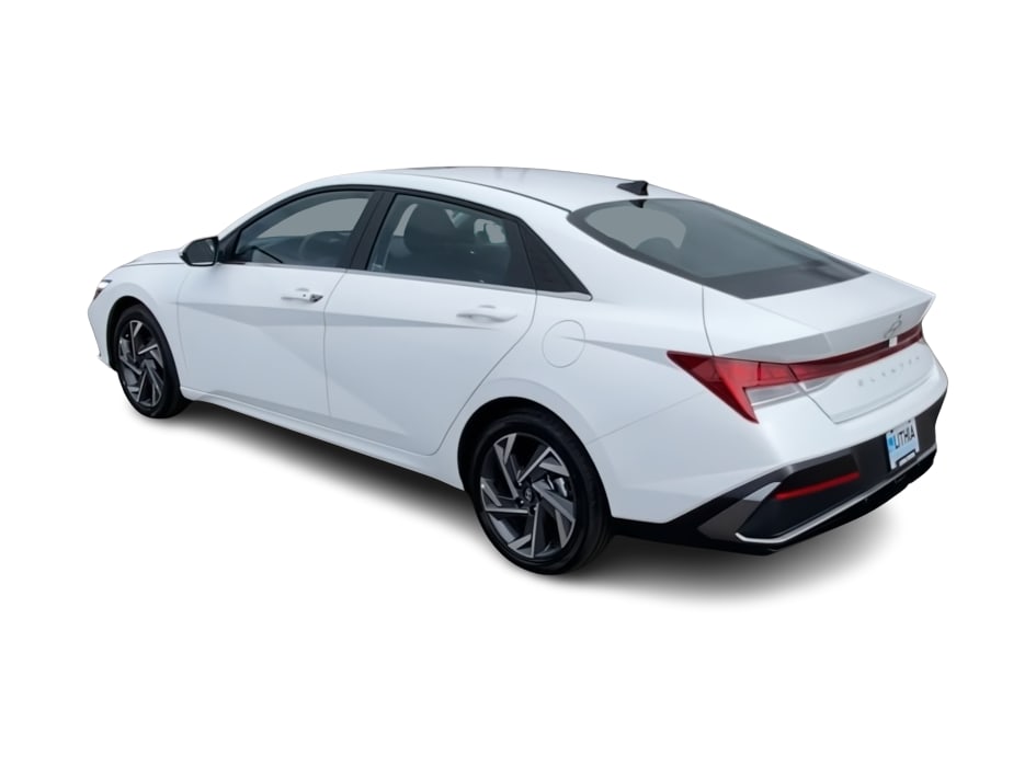 Thumbnail: 2025 Hyundai Elantra - 16