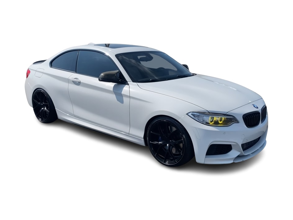 Thumbnail: 2016 BMW 2 Series - 16