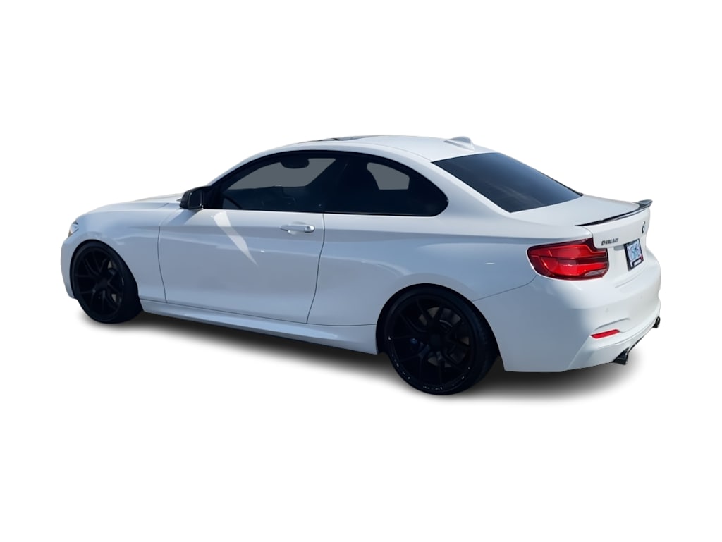 Thumbnail: 2016 BMW 2 Series - 18