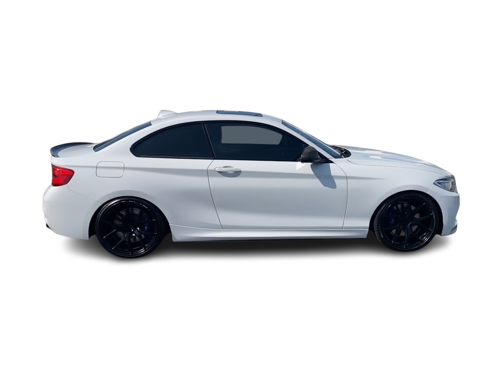 Thumbnail: 2016 BMW 2 Series - 15