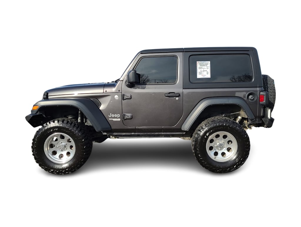 Thumbnail: 2019 Jeep Wrangler - 24