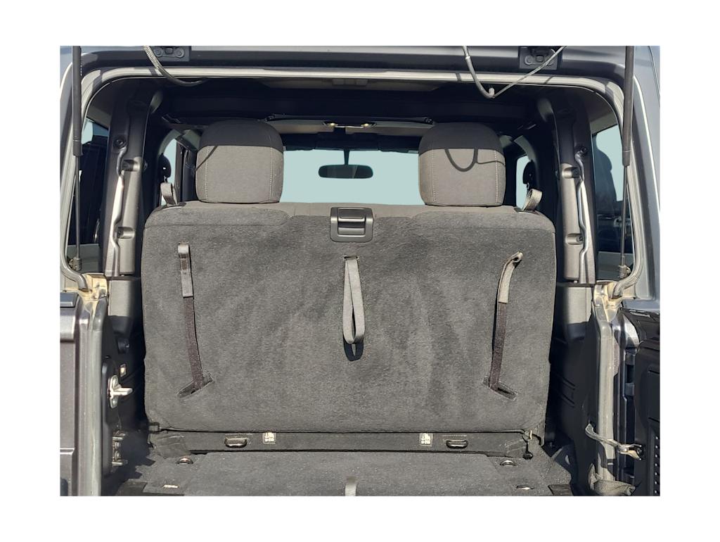 Thumbnail: 2019 Jeep Wrangler - 17