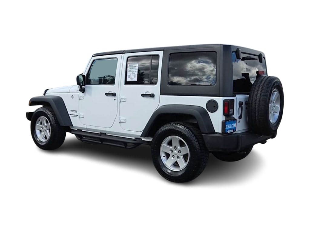 Thumbnail: 2016 Jeep Wrangler - 4