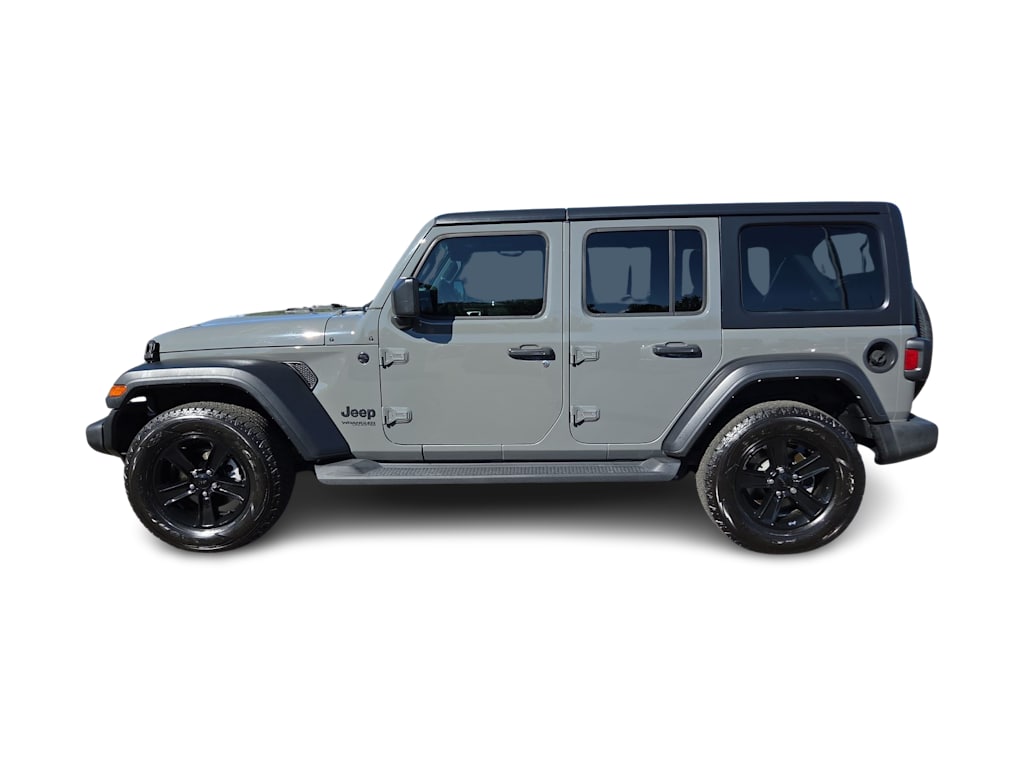Thumbnail: 2022 Jeep Wrangler - 24