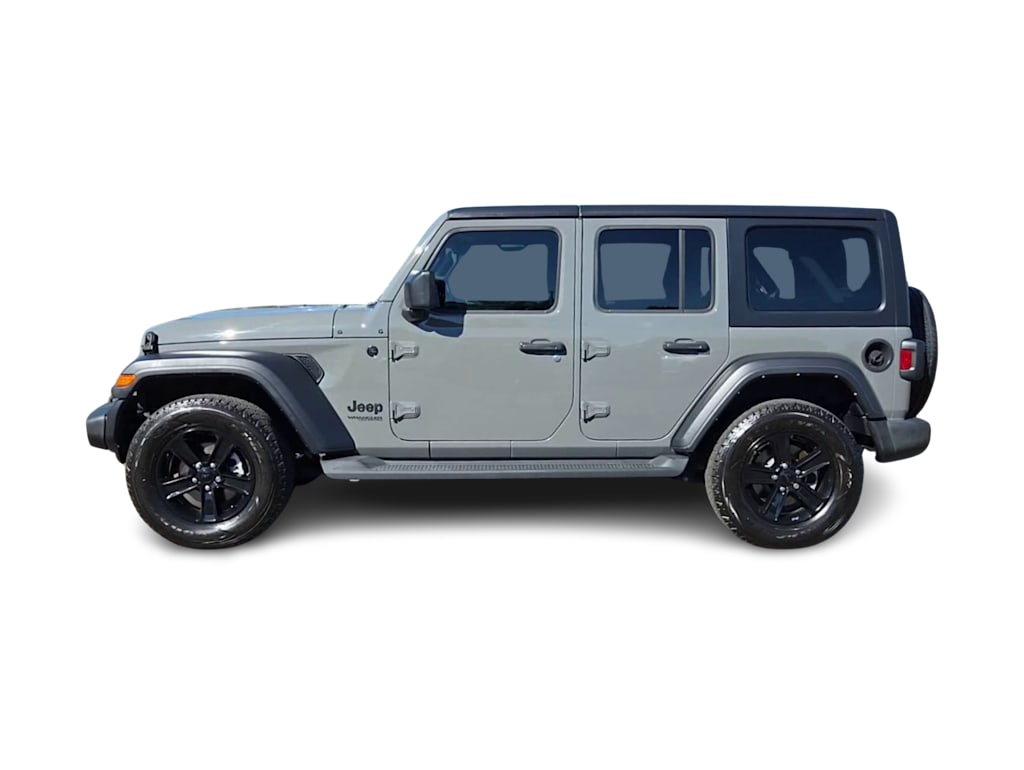Thumbnail: 2022 Jeep Wrangler - 3