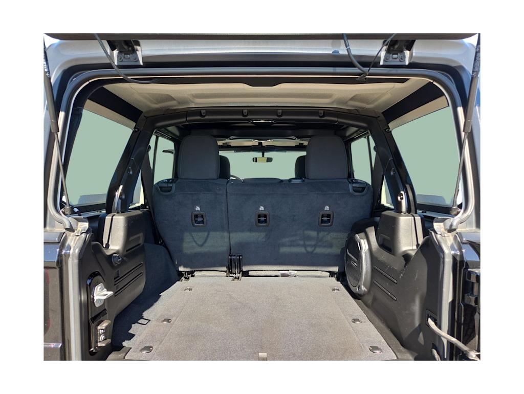 Thumbnail: 2022 Jeep Wrangler - 18