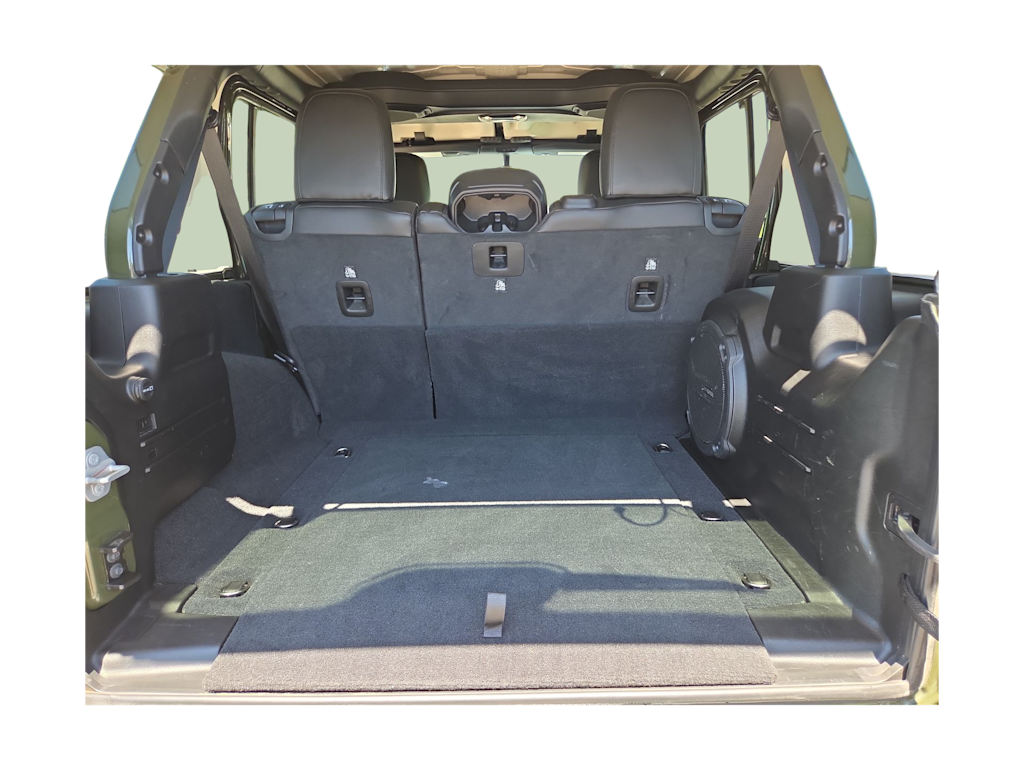 Thumbnail: 2022 Jeep Wrangler - 16