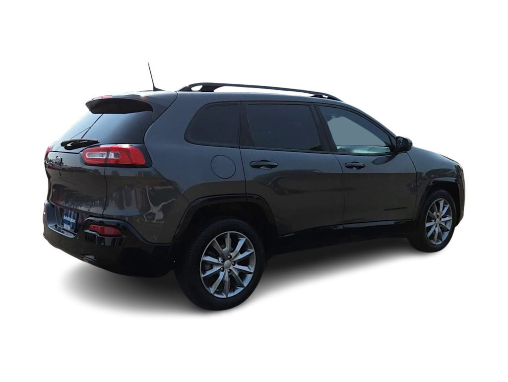 Thumbnail: 2018 Jeep Cherokee - 22