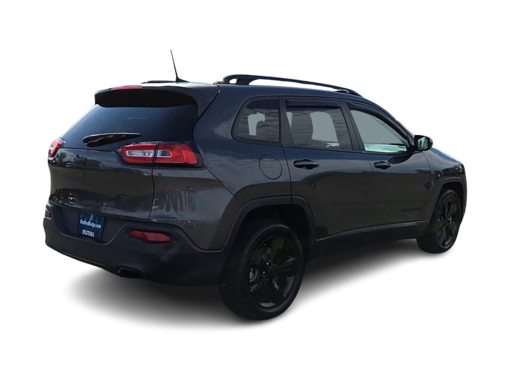 Thumbnail: 2016 Jeep Cherokee - 23