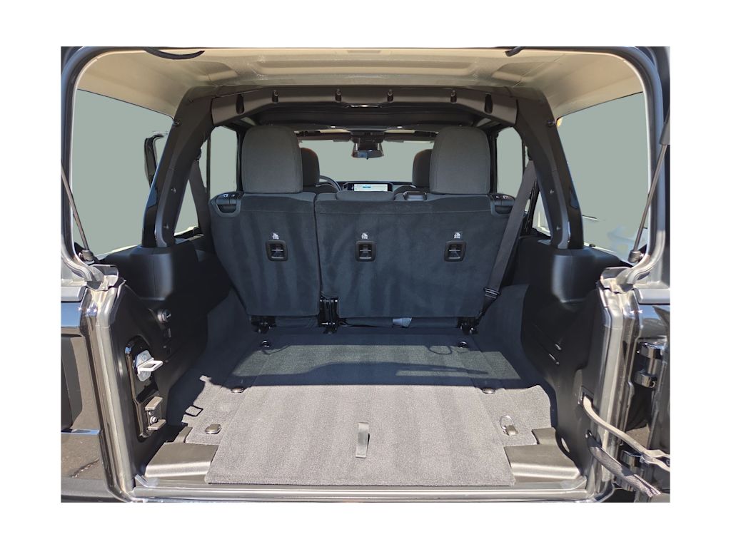 Thumbnail: 2025 Jeep Wrangler - 16