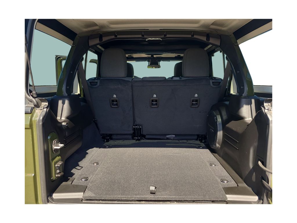 2024 Jeep Wrangler Sport 18