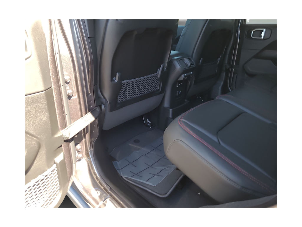 Thumbnail: 2026 Jeep Wrangler - 27