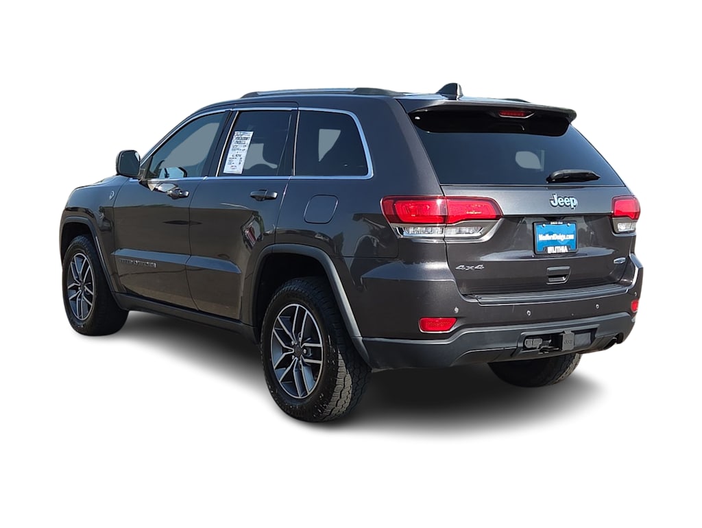 Thumbnail: 2020 Jeep Grand Cherokee - 24