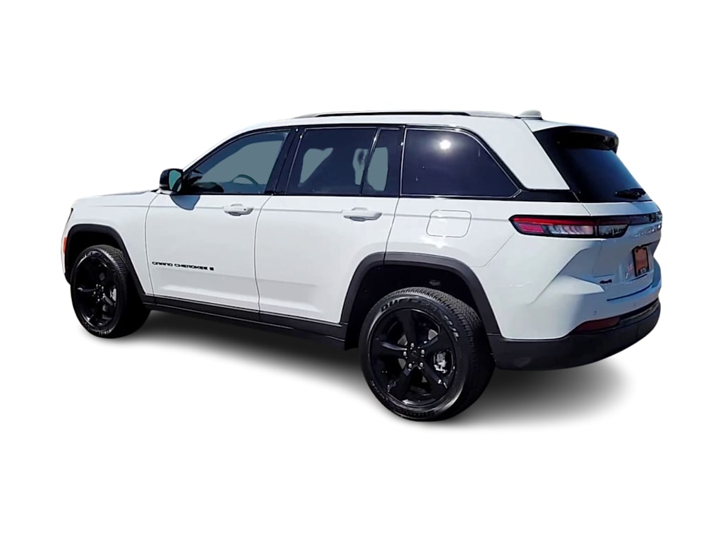Thumbnail: 2025 Jeep Grand Cherokee - 4