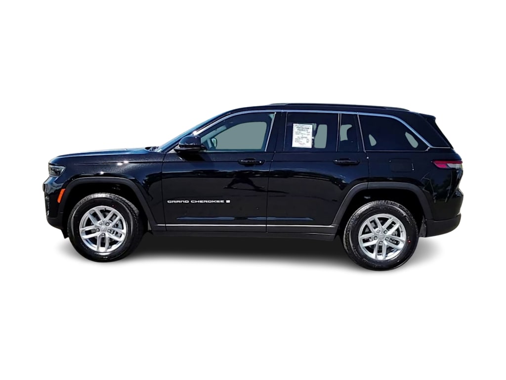 Thumbnail: 2026 Jeep Grand Cherokee - 3