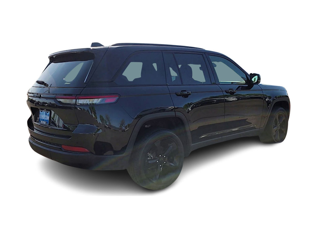 2024 Jeep Grand Cherokee Laredo 22