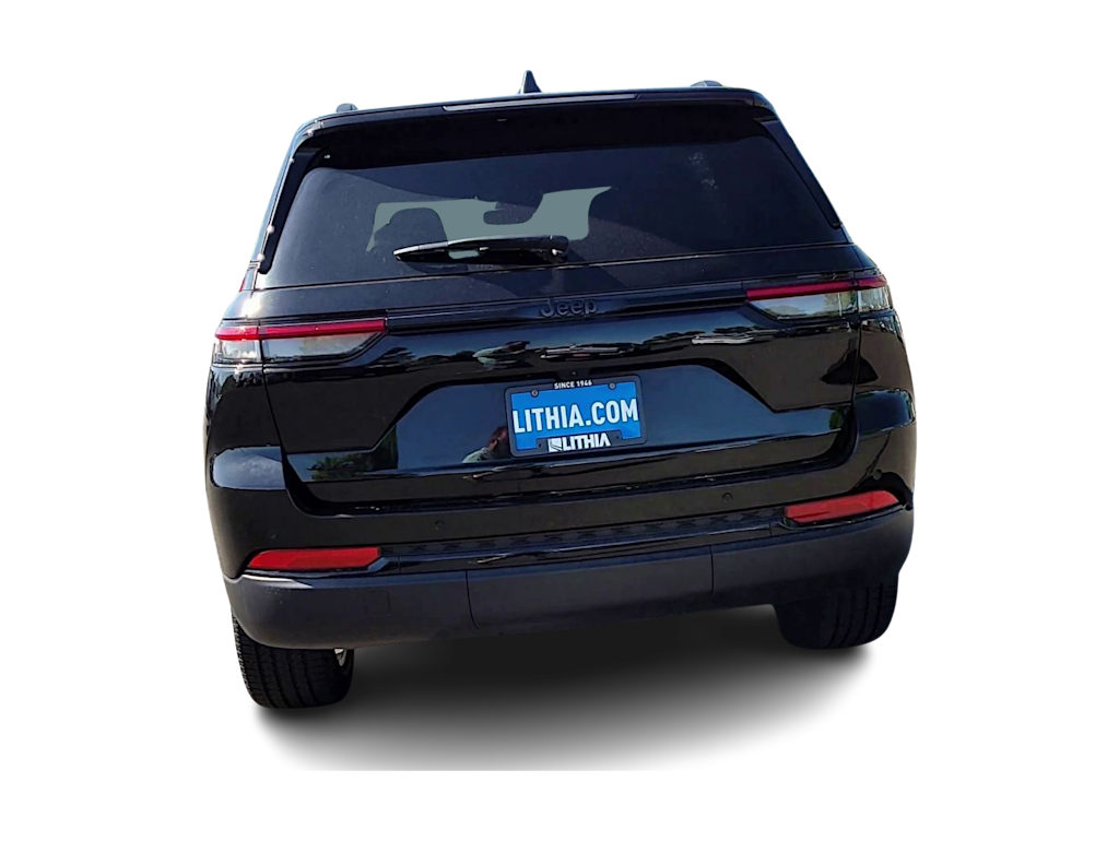 2024 Jeep Grand Cherokee Laredo 5