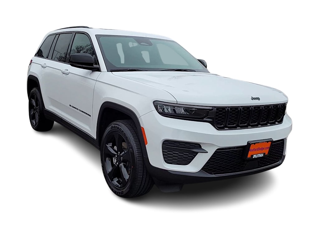 Thumbnail: 2025 Jeep Grand Cherokee - 6