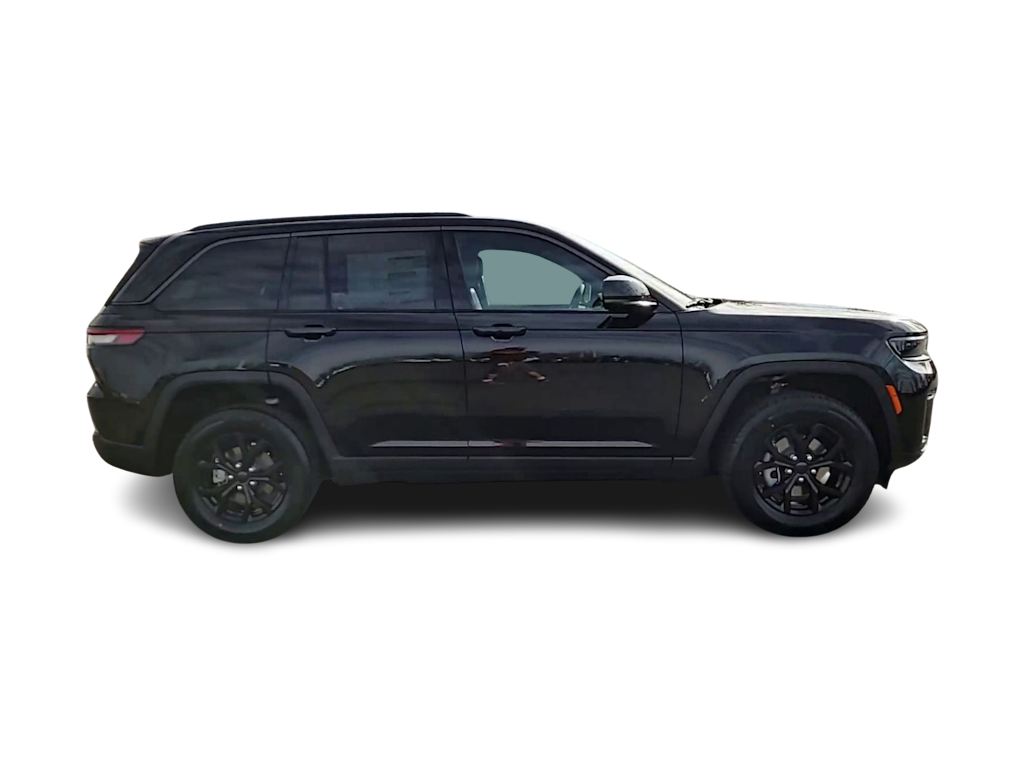 Thumbnail: 2026 Jeep Grand Cherokee - 22