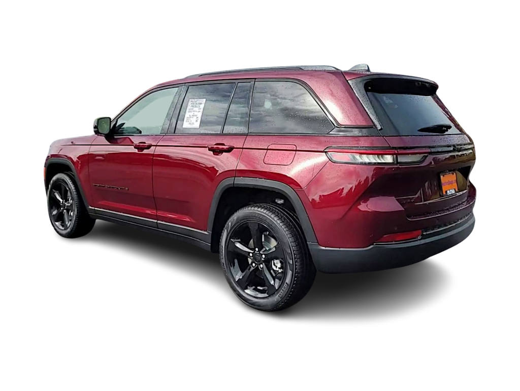 Thumbnail: 2025 Jeep Grand Cherokee - 4
