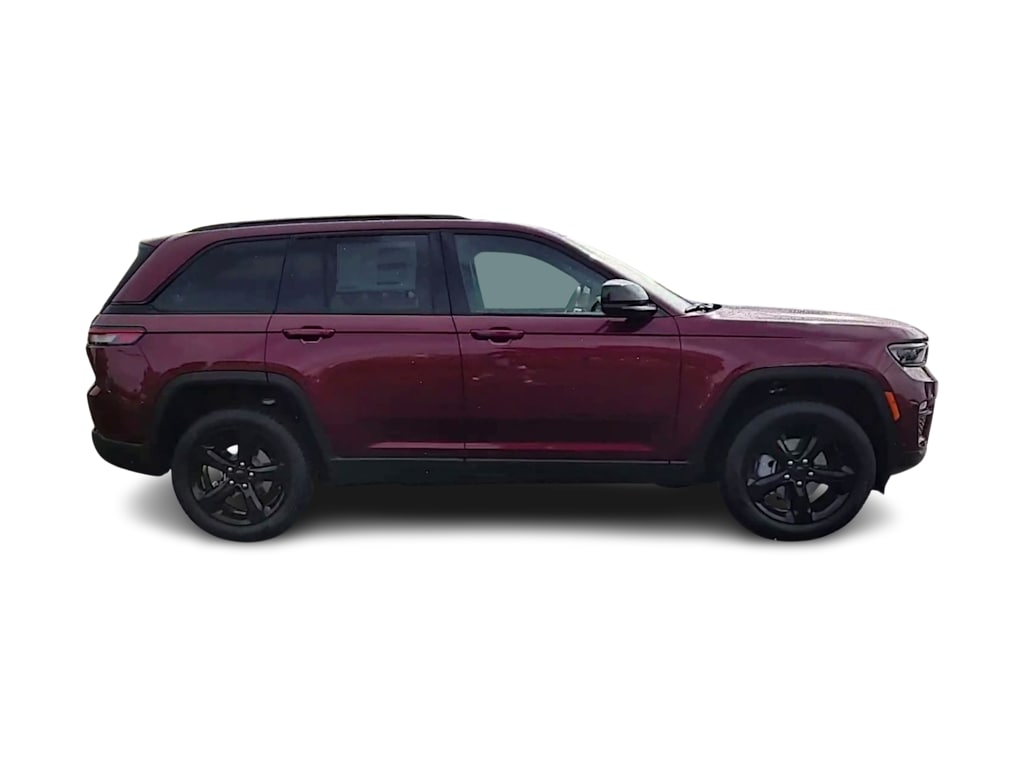 Thumbnail: 2025 Jeep Grand Cherokee - 23