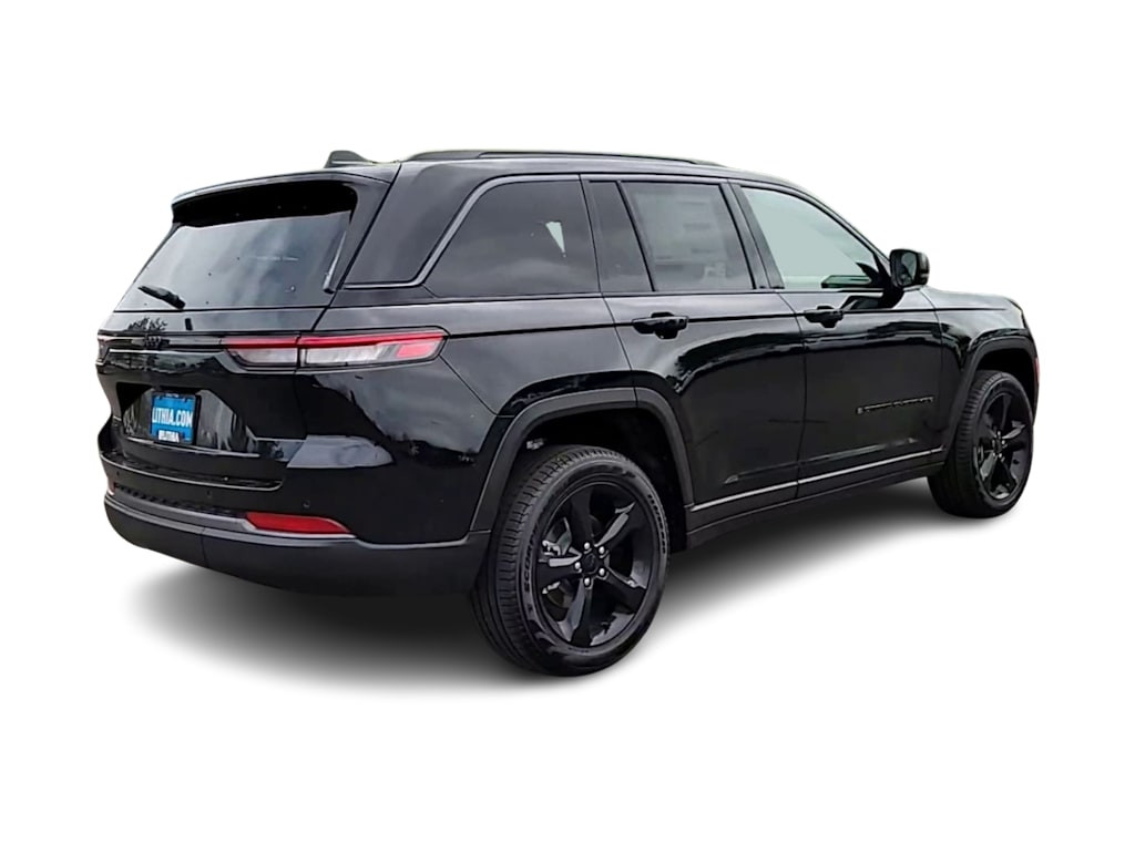 Thumbnail: 2026 Jeep Grand Cherokee - 20