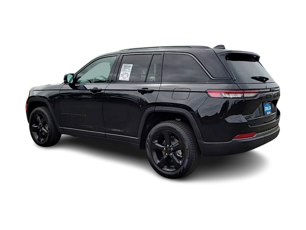 Thumbnail: 2026 Jeep Grand Cherokee - 4