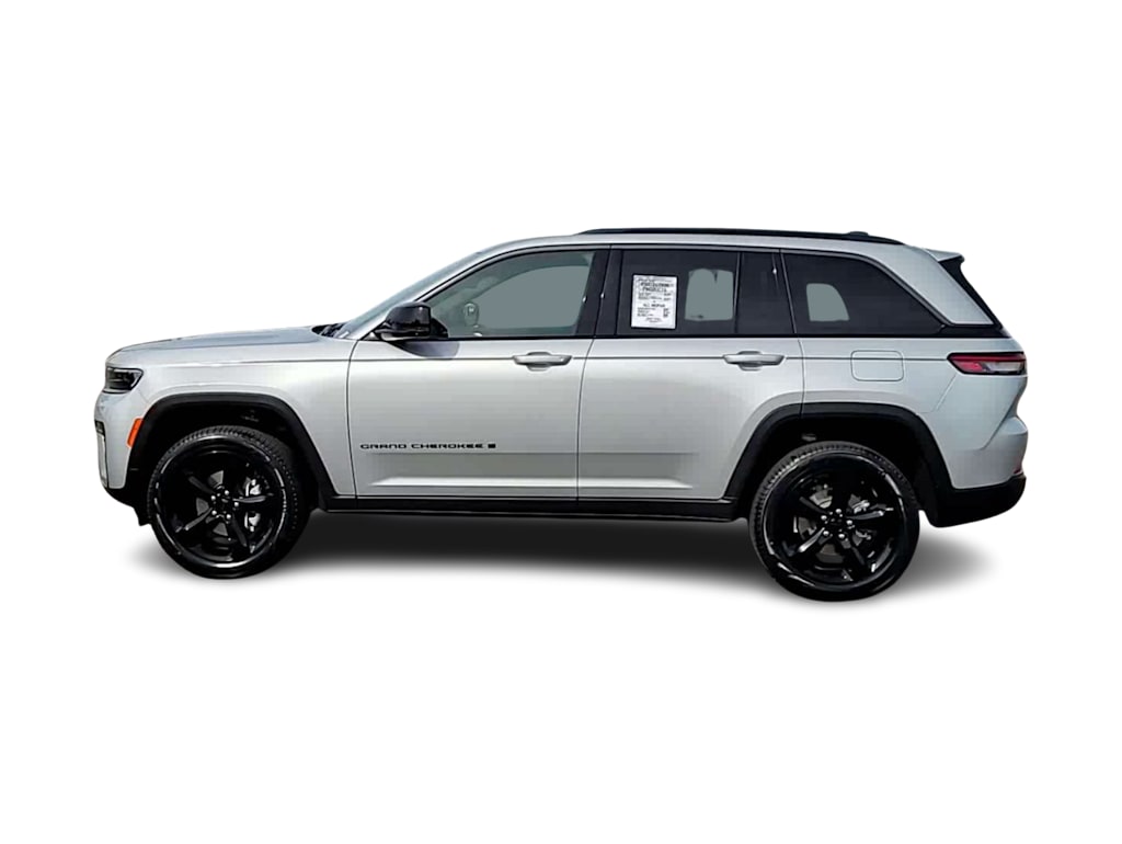Thumbnail: 2026 Jeep Grand Cherokee - 19
